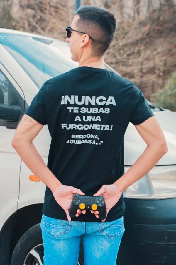 CAMISETA NUNCA - Imagen 2